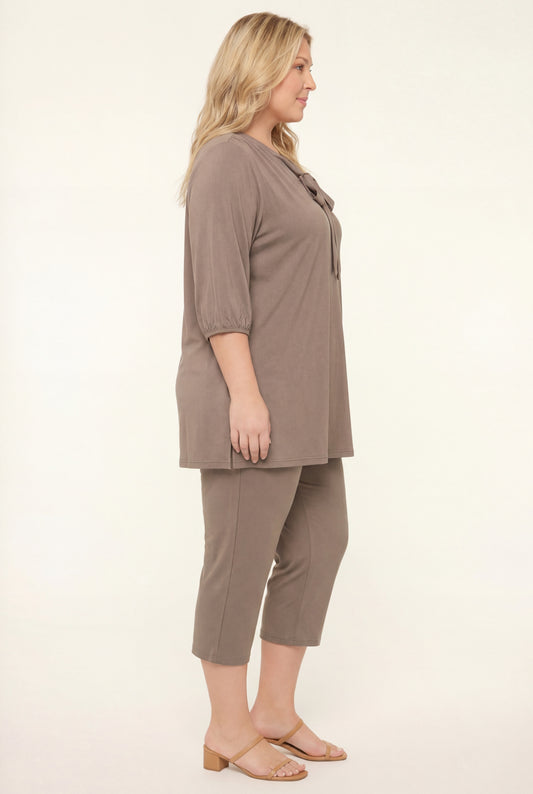 Positano Relaxed Two-Piece Set with Tie-Neck Top